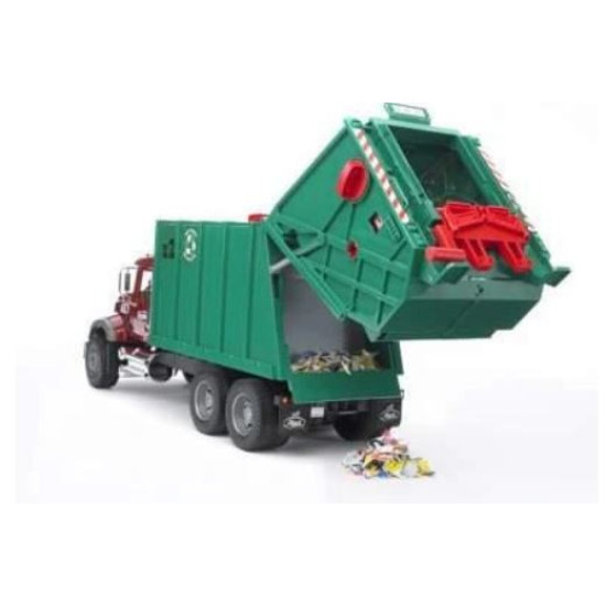 Pojazd Mack Śmieciarka 