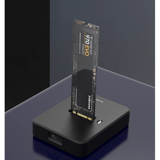 Stacja dokujaca dysków M.2 SATA i NVME USB-C 