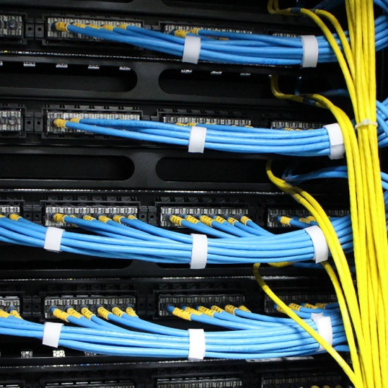 Organizer kabli do szaf RACK 19