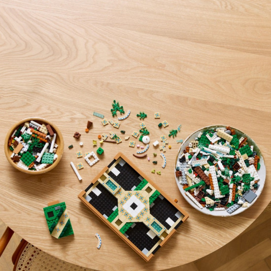 Klocki Icons 10359 Fontanna w ogrodzie 