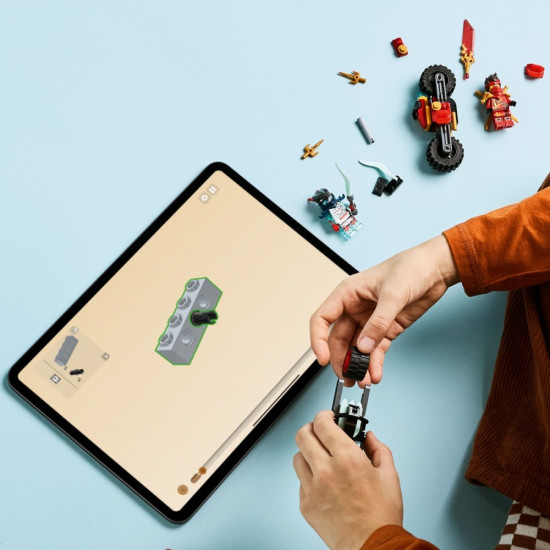 Klocki Ninjago 71838 Wyścig motocyklowy Kaia 