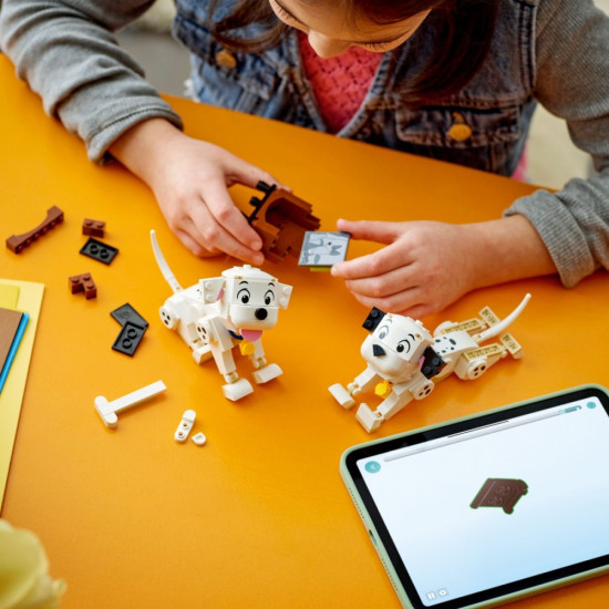 Klocki Disney 43271 101 dalmatyńczyków - Szczeniaczki Szczęściarz i Penny 