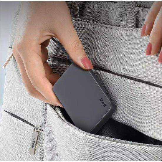 PB-Y53P PowerBank | 10000mAh | 22.5W | 4xUSB | kabel USB-C