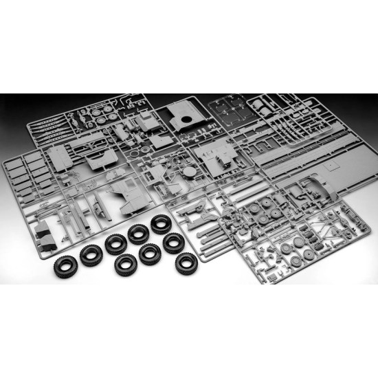 Model plastikowy Ciężarówka Man 10T Milgl 8x8 1/35