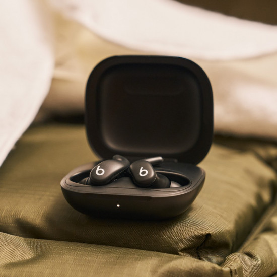 SĹuchawki Powerbeats Fit - bezprzewodowe douszne sĹuchawki sportowe - niedoĹcigniona czerĹ