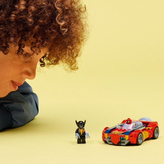 Klocki Super Heroes 76336 Spider-Man w samochodzie kontra zvenomowany Wolverine