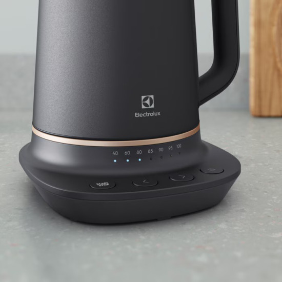 Czajnik bezprzewodowy Explore 7 E7K1-6BP