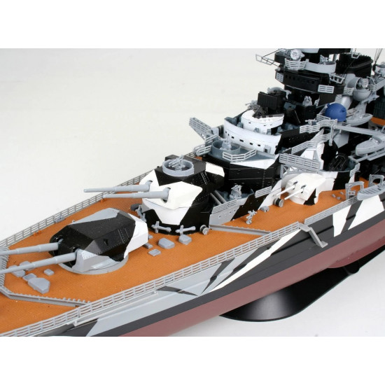 Model plastikowy statek Tirpitz 1:350