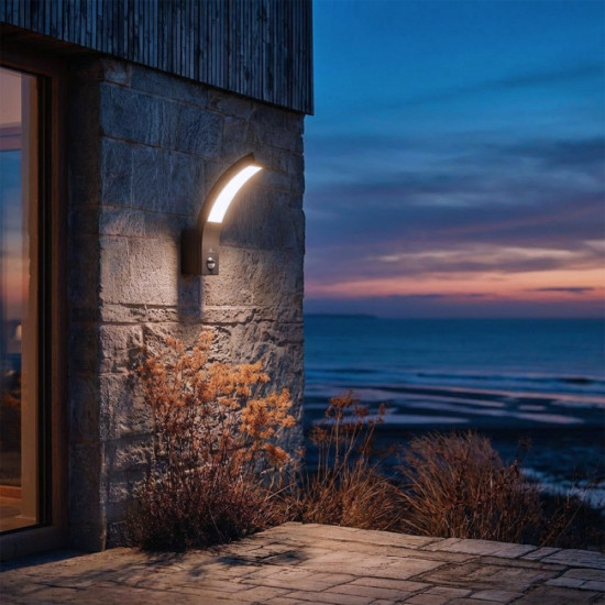 Lampa LED z czujnikiem ruchu MCE244B 